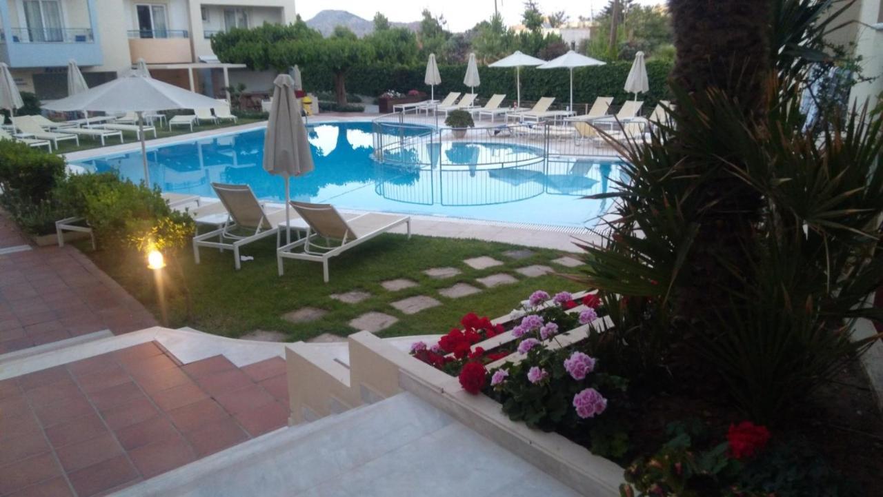Melina Beach Platanias  Bagian luar foto