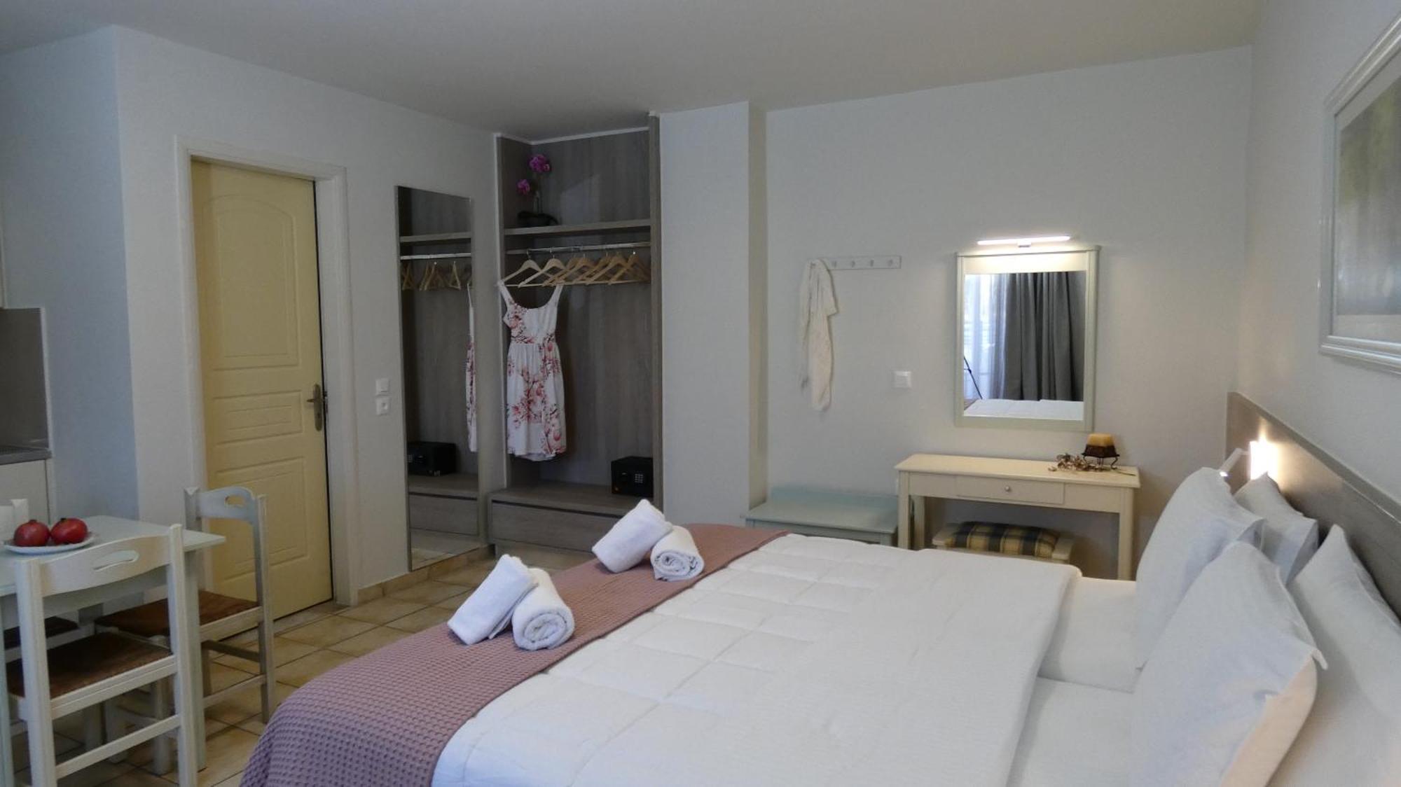 Melina Beach Platanias  Bagian luar foto